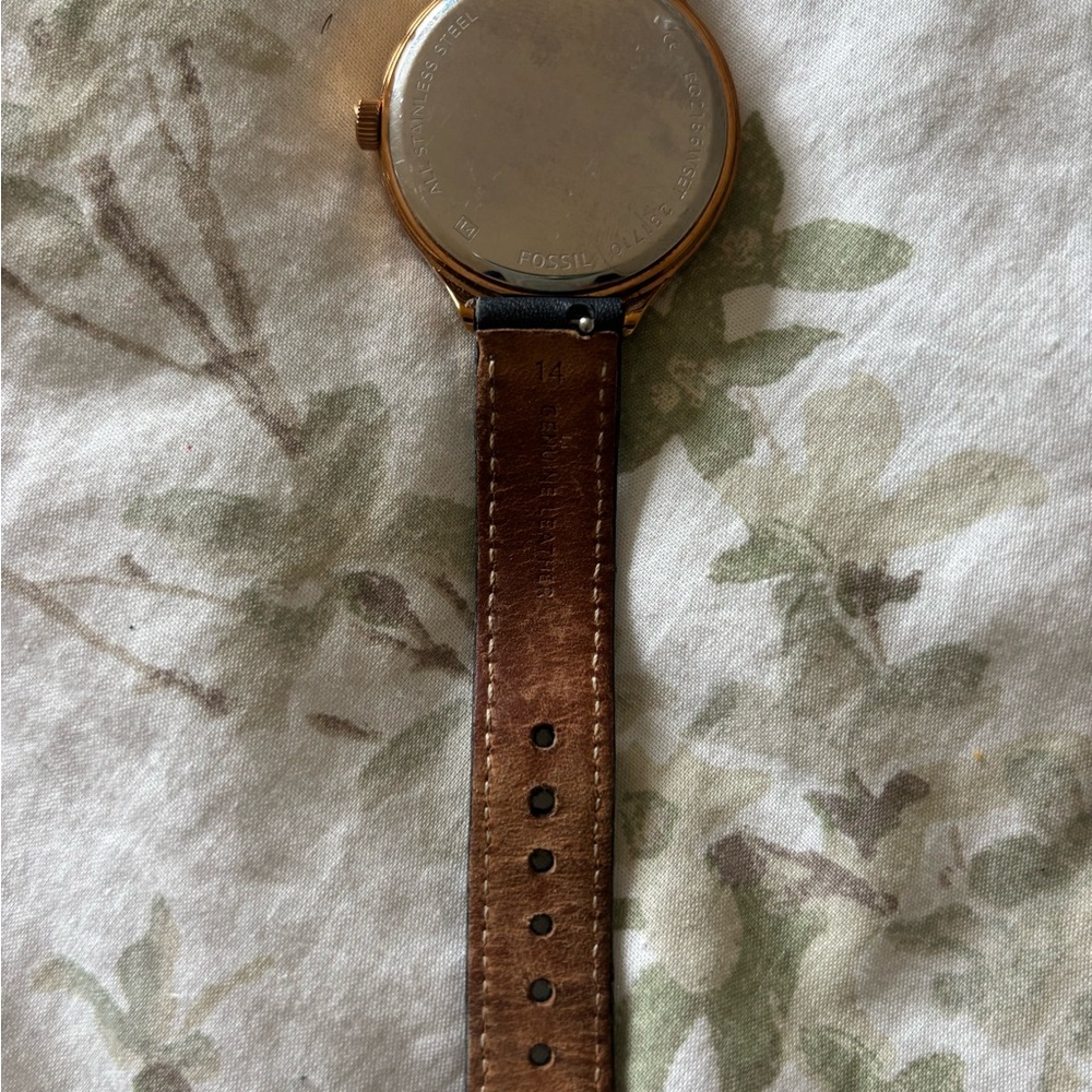 Fossil Brown and Gold Leather Watch Classic Design